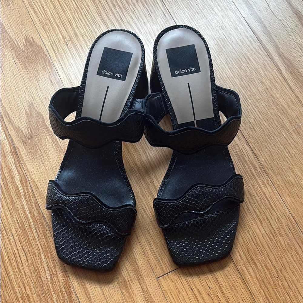 Dolce Vita Black Women's Sandals